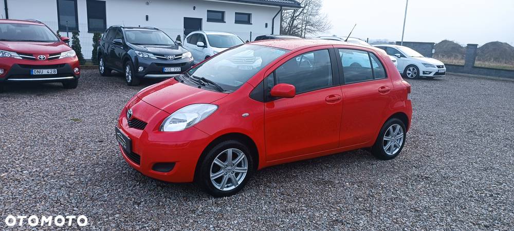 Toyota Yaris 1.0 Luna EU5 - 2