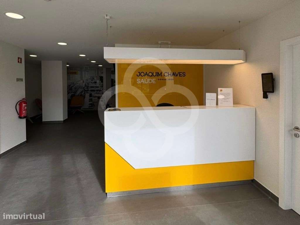 Loja clinica de analises e exames médicos nas Amoreiras em Lisboa-9