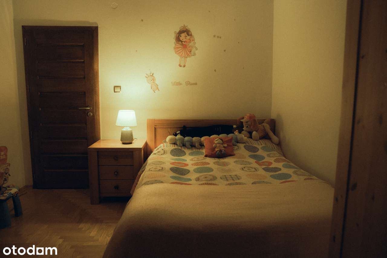 Wola Justowska: Rezydencja z Panoramą Miasta. 500 m² Ciszy – Twój Azyl-17