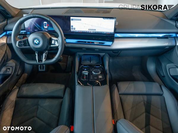 BMW i5 eDrive40 M Sport - 6