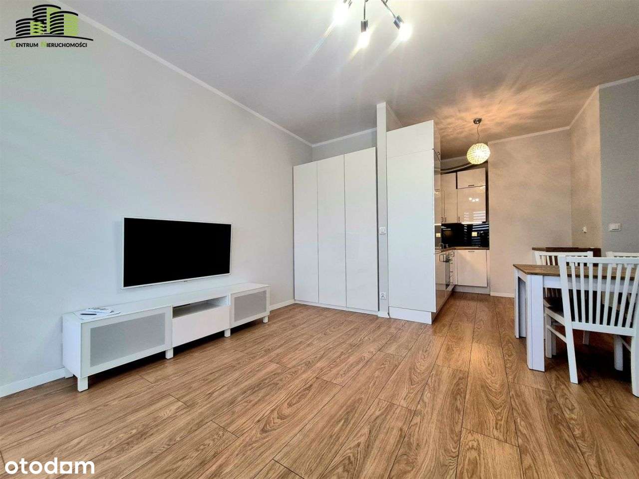 2 pok, Centrum, Kameralny blok, 2020r-7