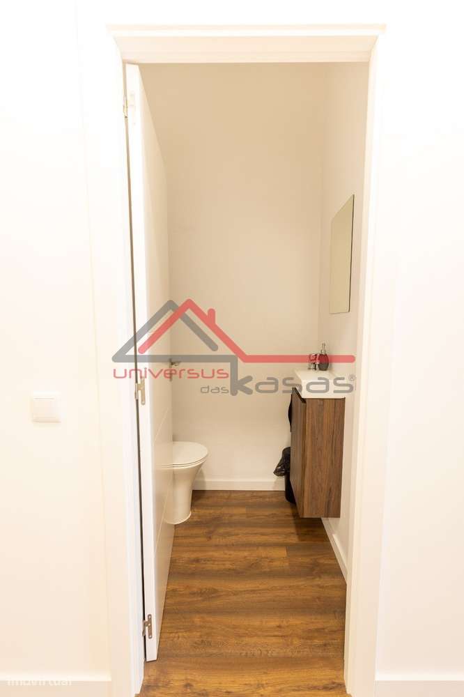 Loja Remodelada com Várias Divisões Setúbal - Grande imagem: 4/9