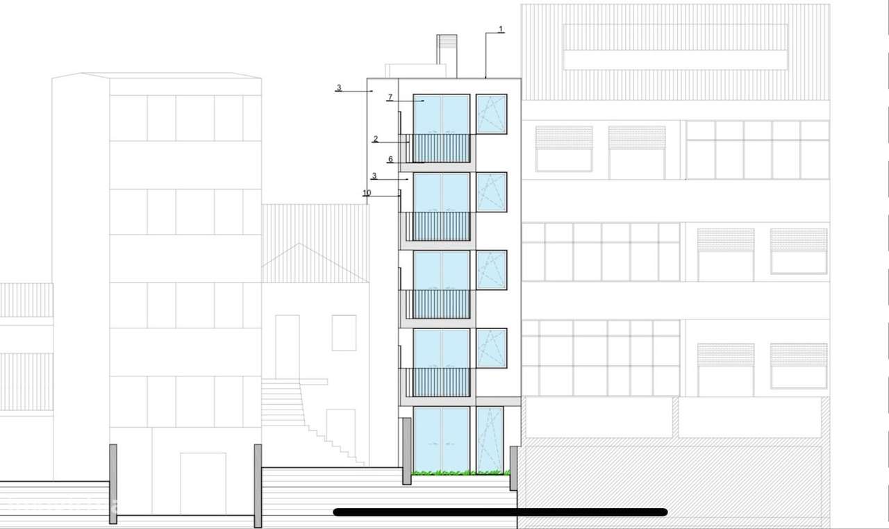 Prédio antigo no centro do Porto com projeto-7