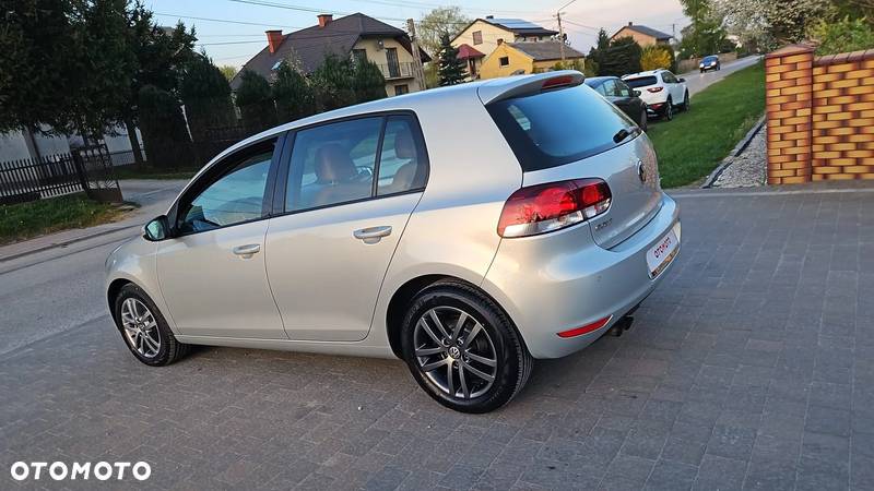 Volkswagen Golf 1.4 TSI Highline - 8