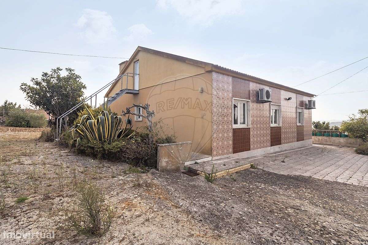 Moradia T2 para venda-6