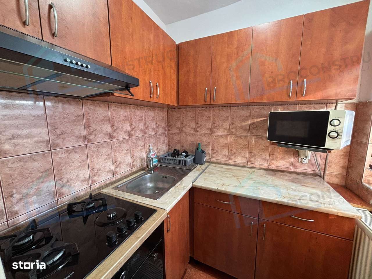 GATA de MUTARE! Garsonieră Cochetă și Funcțională 300 E - Imagine principală: 3/7