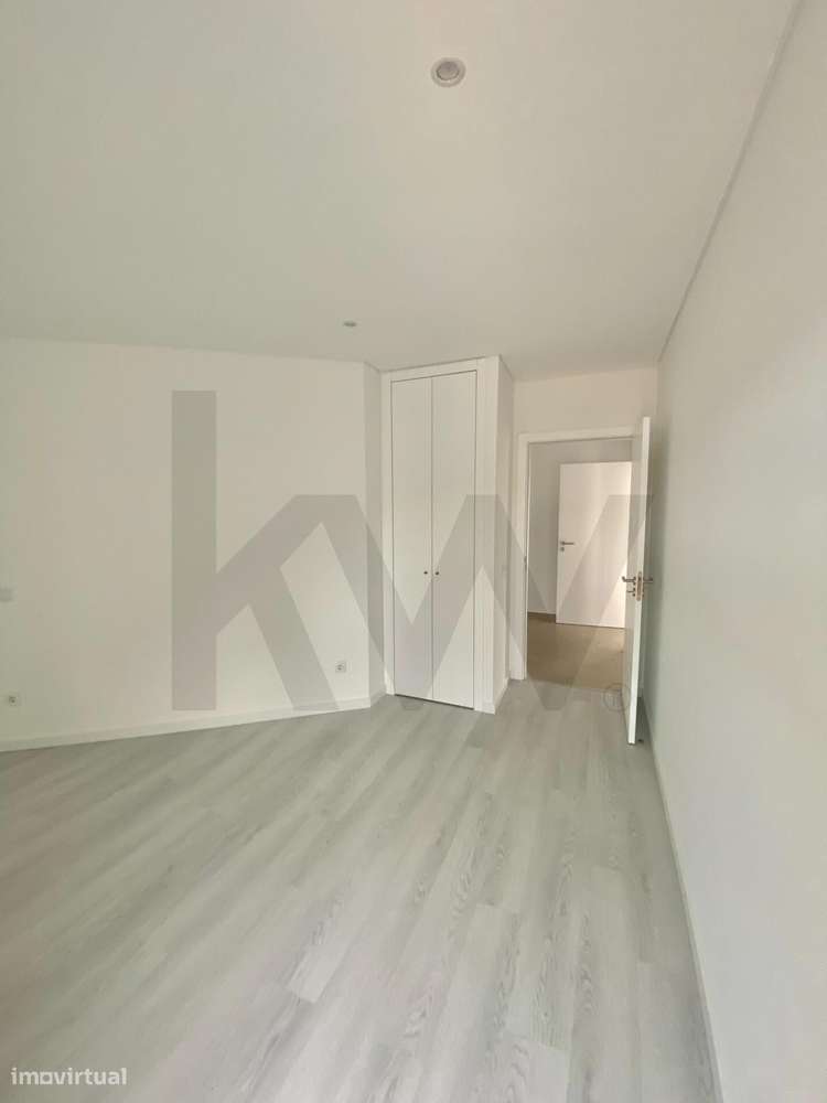 Apartamento T2 - Nazaré Centro - Grande imagem: 2/23