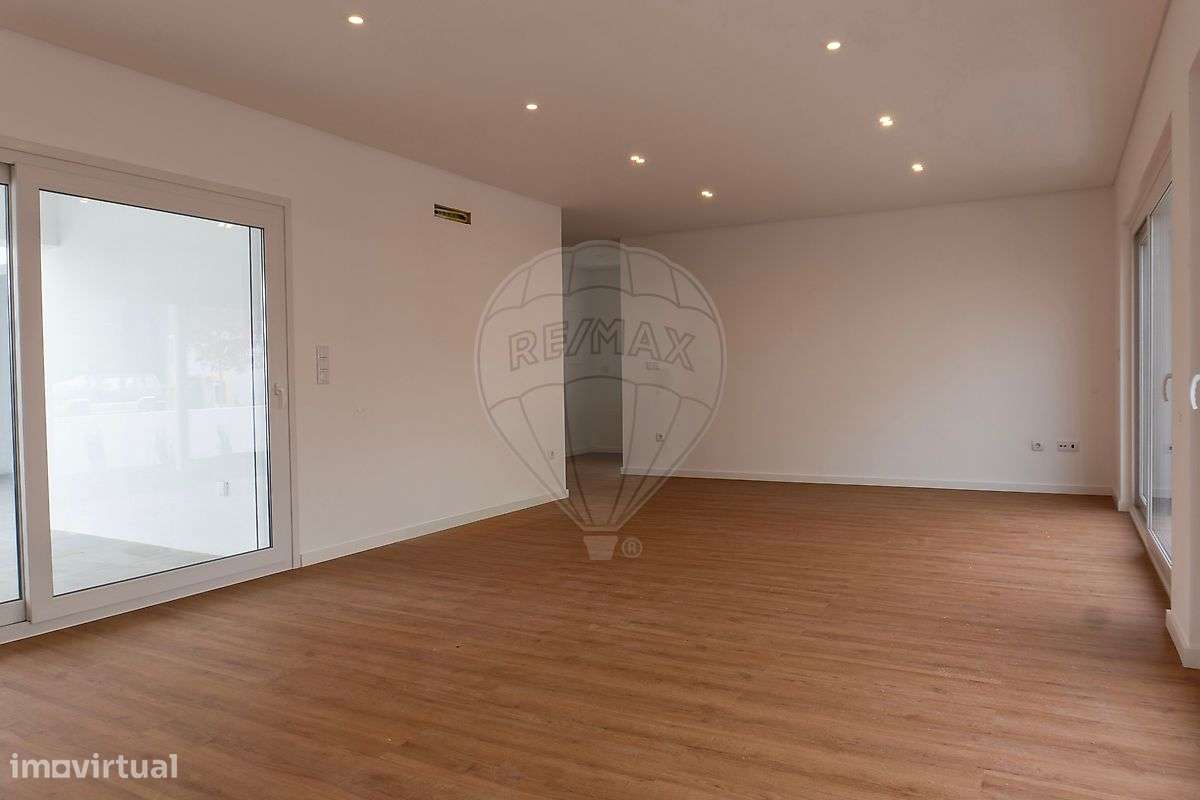 Moradia T3 para venda - Grande imagem: 2/41