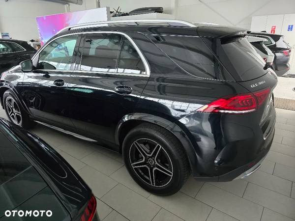 Mercedes-Benz GLE 300 d 4-Matic - 8