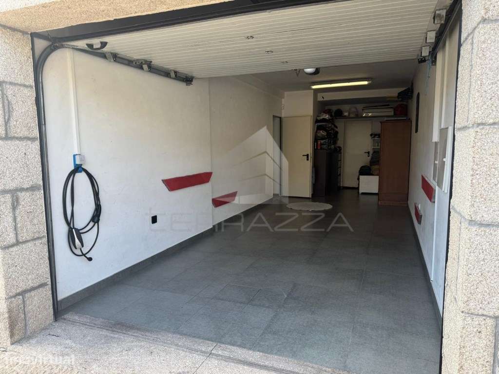 MORADIA V4 COM PISCINA - VILA NOVA DE FAMALICÃO-30
