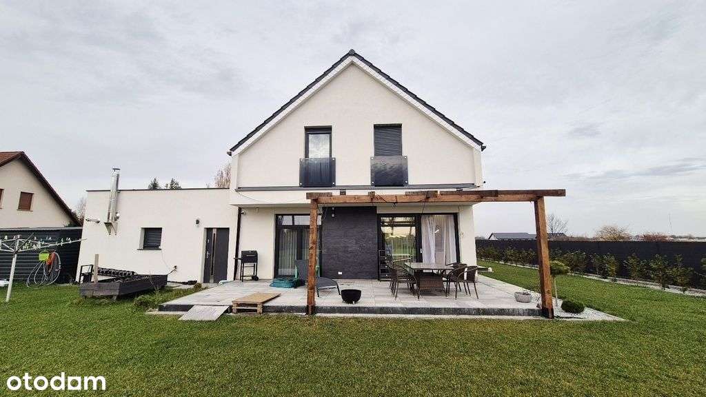 Nowoczesny dom w Pełczycach k. Wrocławia-10