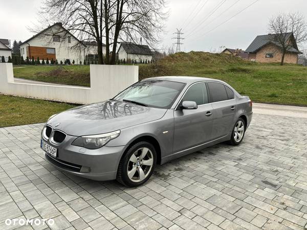 BMW Seria 5 520d - 2