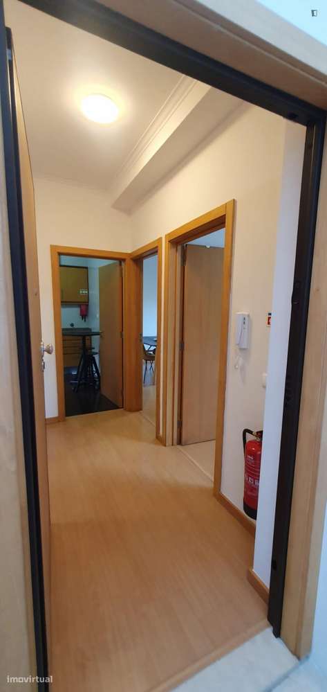Apartamento com 1 quartos - localizado em Alta de Santa Clara Coimbra - Grande imagem: 3/6
