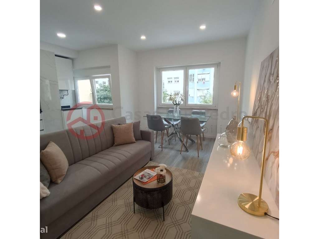 Apartamento T3 totalmente remodelado, em prédio com elevador, em Be... - Grande imagem: 4/16