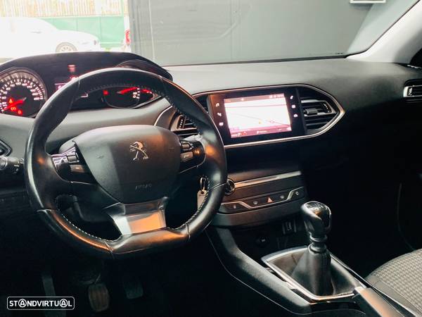 Peugeot 308 1.5 BlueHDi Allure - 2