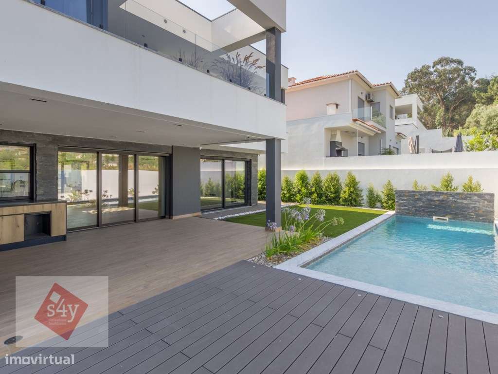 Moradia de Luxo T3+1 Contemporânea - Sobreda, Margem Sul de Lisboa - Grande imagem: 5/49