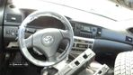 Toyota Corolla Combi 1.6i 2003 - Para Peças - 6