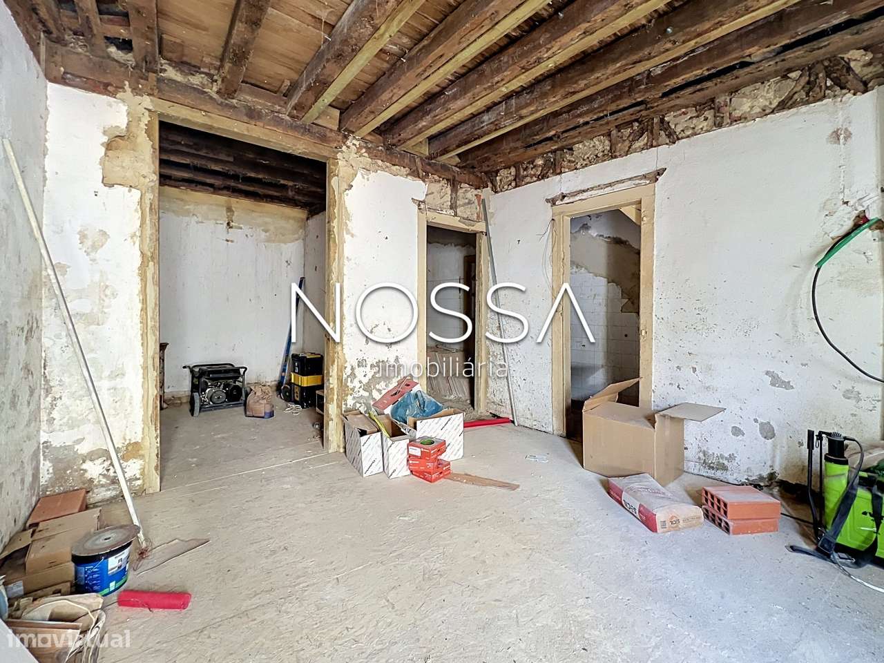 T1 para Remodelação Total | Rua do Mirante – São Vicente, Lisboa-19