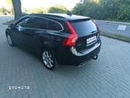 Volvo V60 D5 Drive-E Momentum - 4