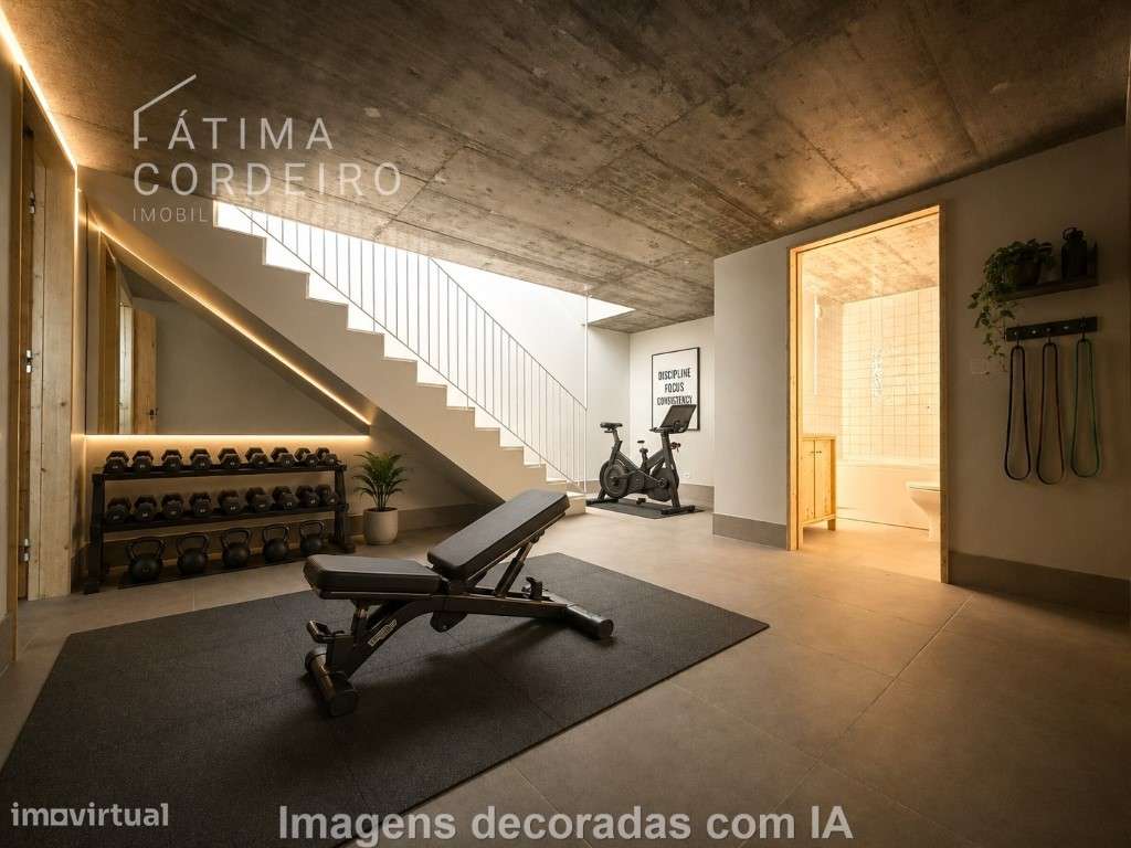 Moradia T4+1 com Piscina e Acabamentos de Excelência - Próxima do F...-28