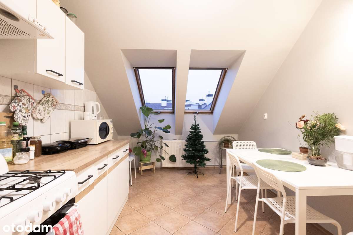 4 pokoje. 80m2 po podłodze. Balkon. Bez piecyka gazowego.-6