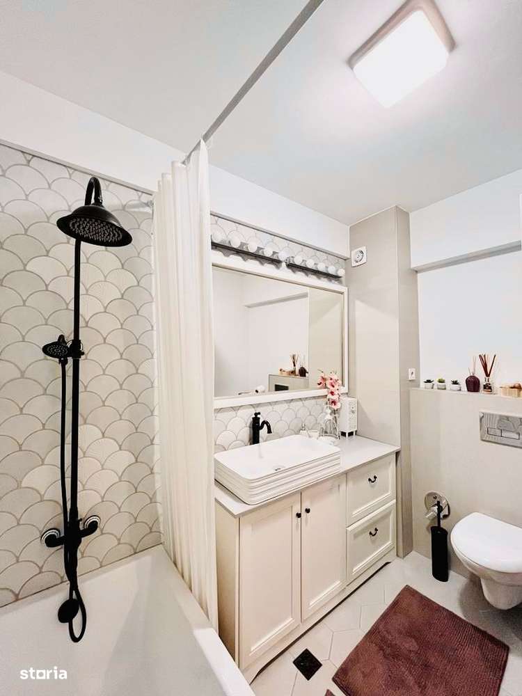 Ap cu 3 camere, 2 bai si balcon, etaj 1/4, Zona Piata Cluj - Imagine principală: 5/12