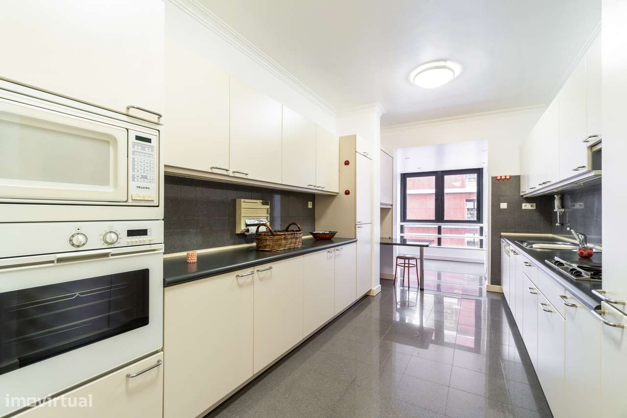 Apartamento T4 Venda em Cascais e Estoril,Cascais-17