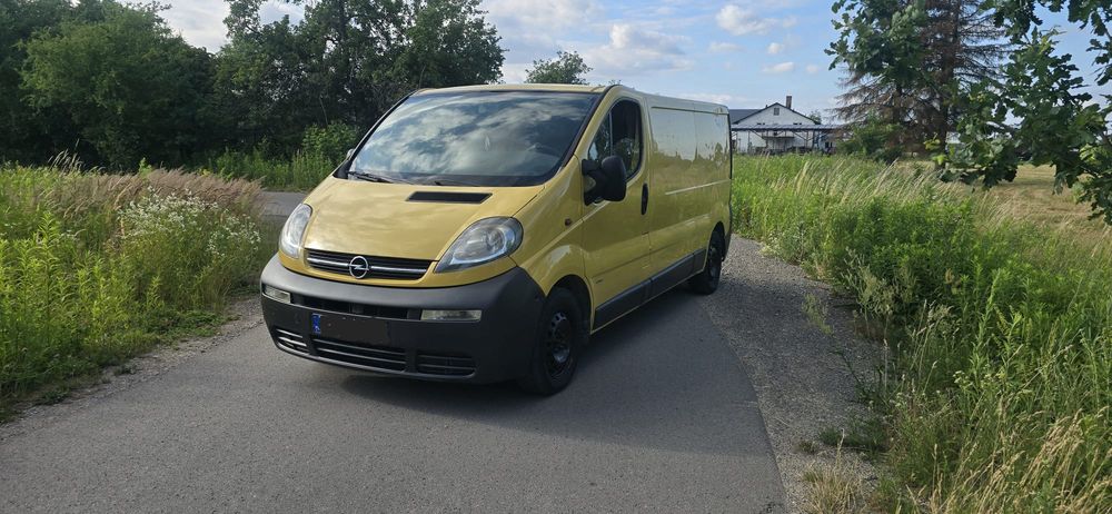 Opel Vivaro 2004