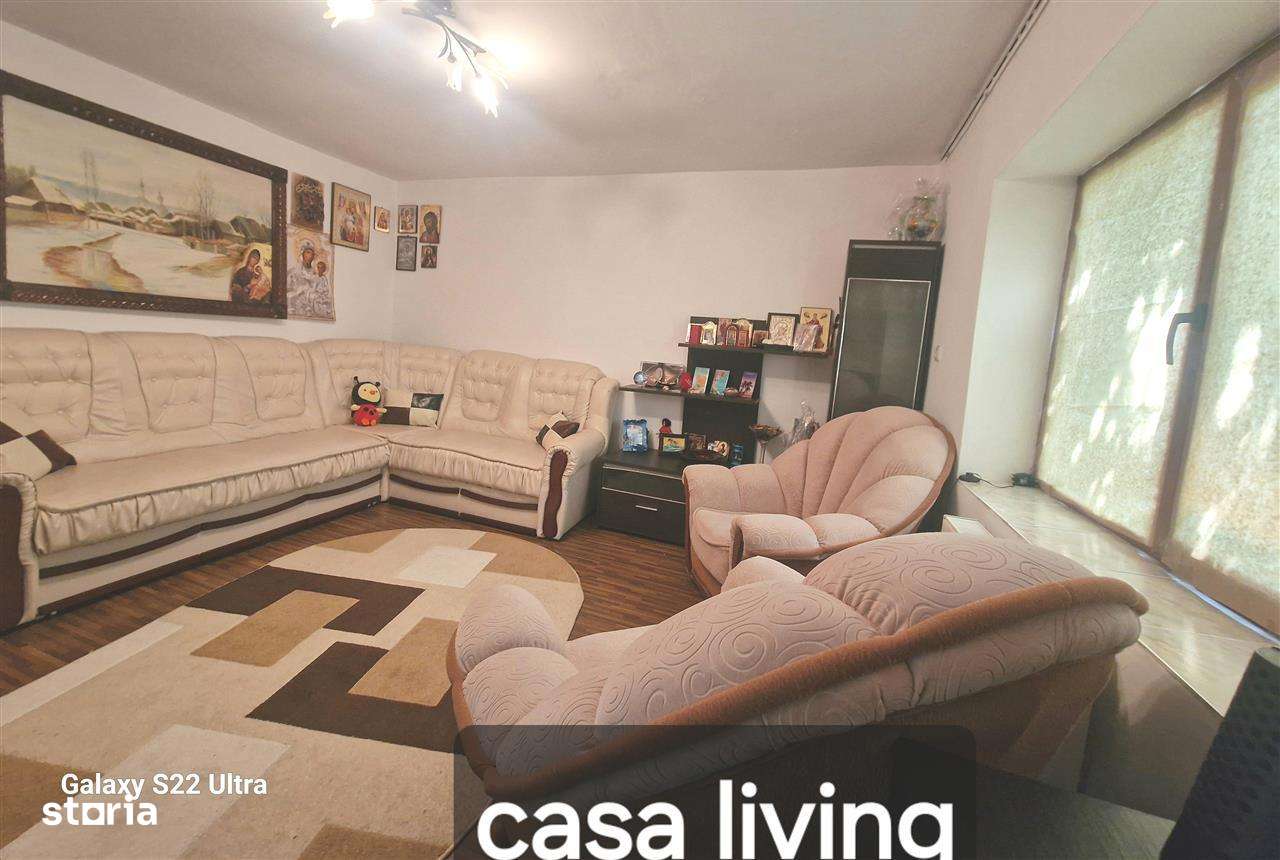 Casa 3 camere + garsoniera + Spatiu comercial  terasa Tatarasi Stejari-5