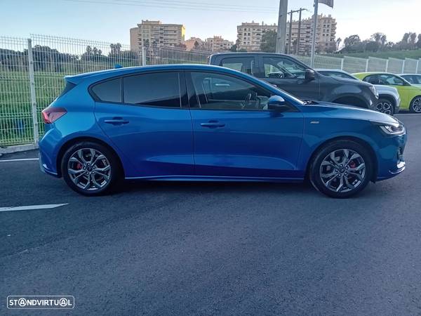 Ford Focus 1.0 EcoBoost MHEV ST-Line X - 5