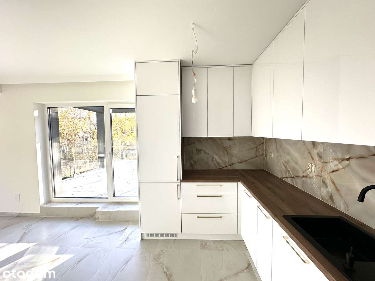 Wykończone 2 pokoje | Taras 22 m2 | Nowoczesne Osiedle |Tereny zielone-4