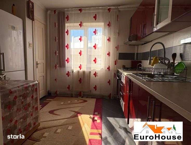 Apartament cu 3 camere de inchiriat in Alba Iulia - Imagine principală: 2/6