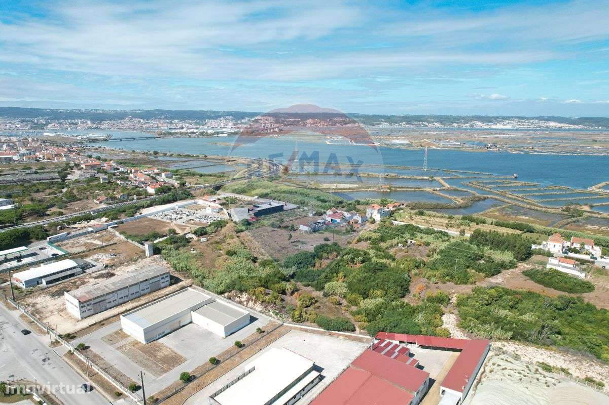 Moradia T4 para venda - Grande imagem: 5/9