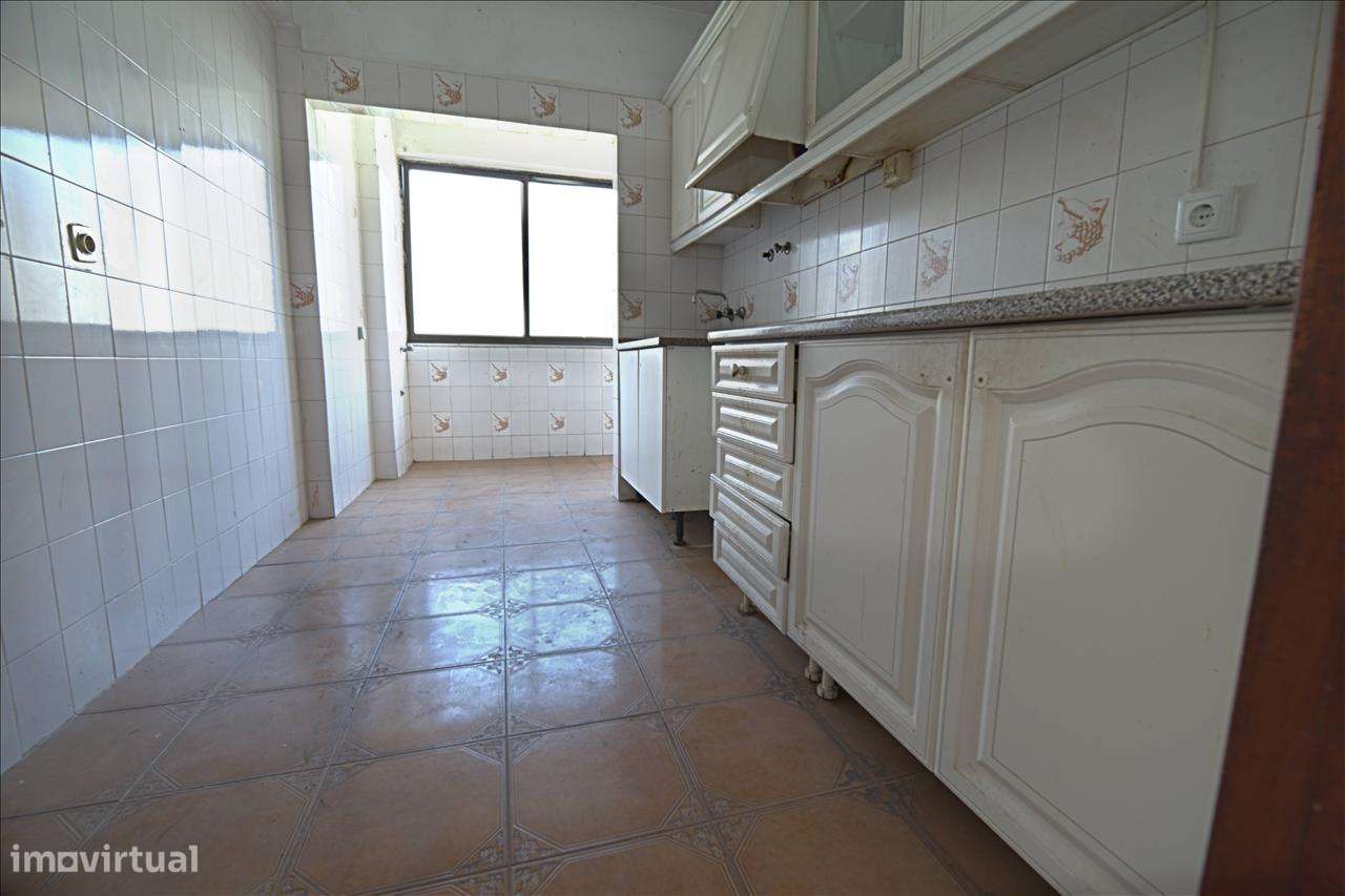 Apartamento em Moita, Moita - Grande imagem: 5/17
