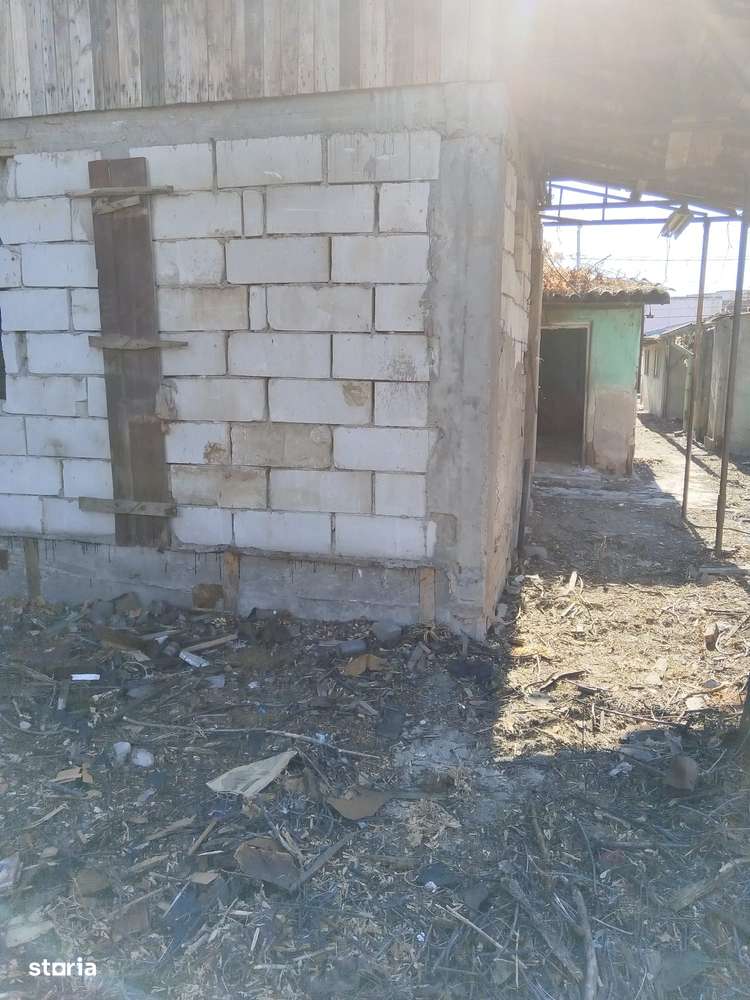 Proprietar vând teren 474 m² cu casă demolabilă – Lacul Morii Giulești - Imagine principală: 5/9