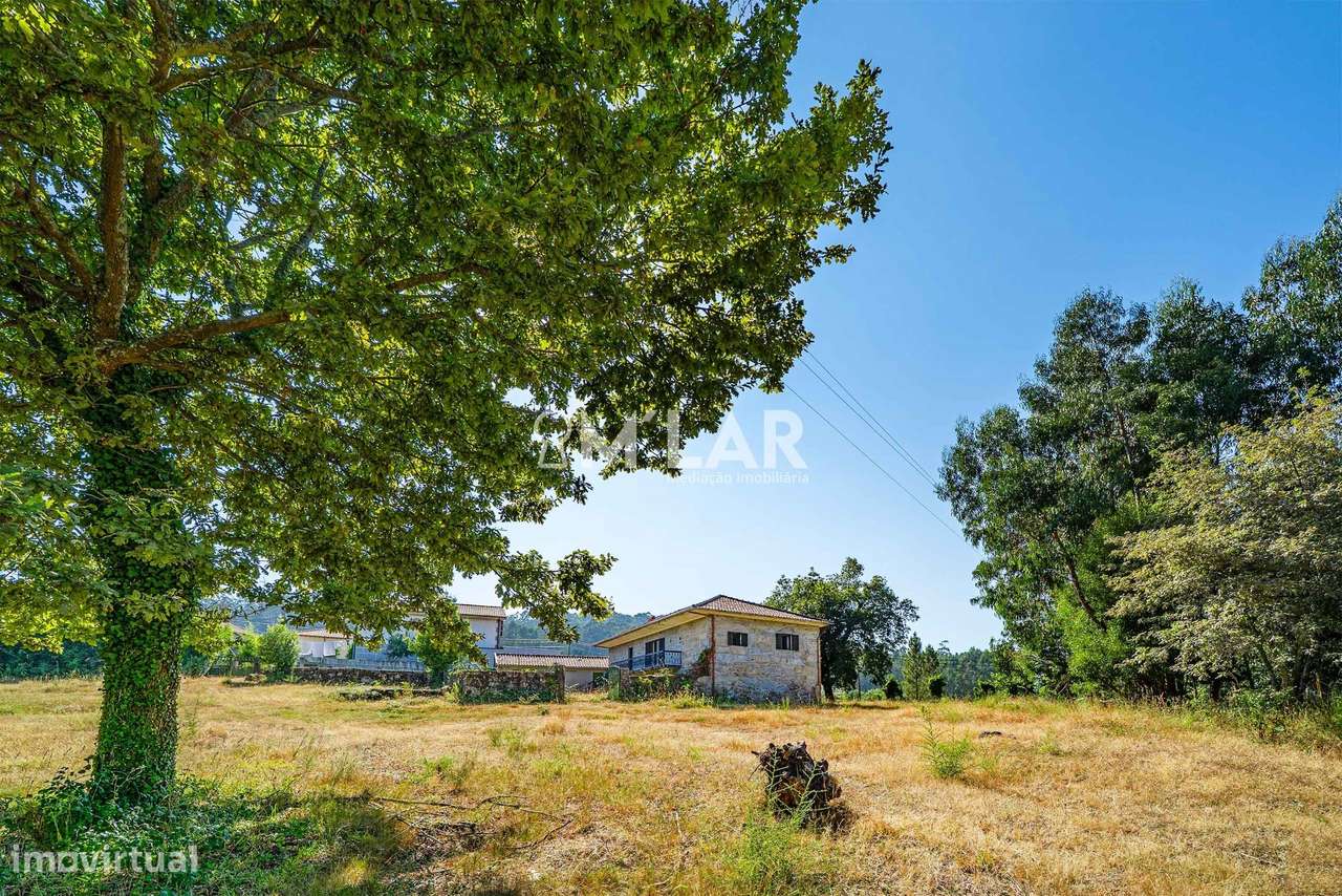Quinta com moradia T3, em Pedralva - Braga-32