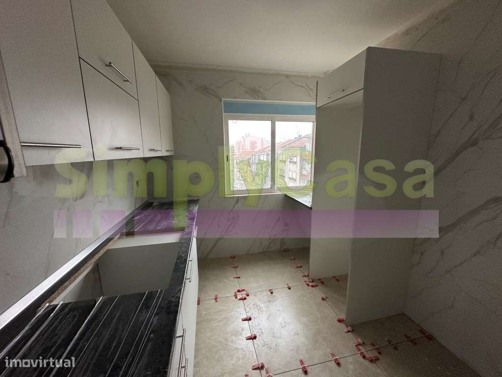 Apartamento T2 em São Sebastião - Setúbal-5