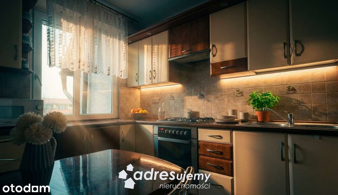 Duże Mieszkanie / 60 m2/ 3 pokoje / balkon / piwnica / ul.Mochnackiego-5