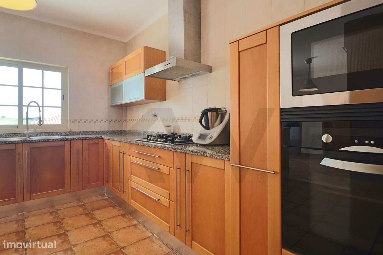 Moradia de Luxo com Piscina e Vistas Panorâmicas | Moçarria, Santarém-6