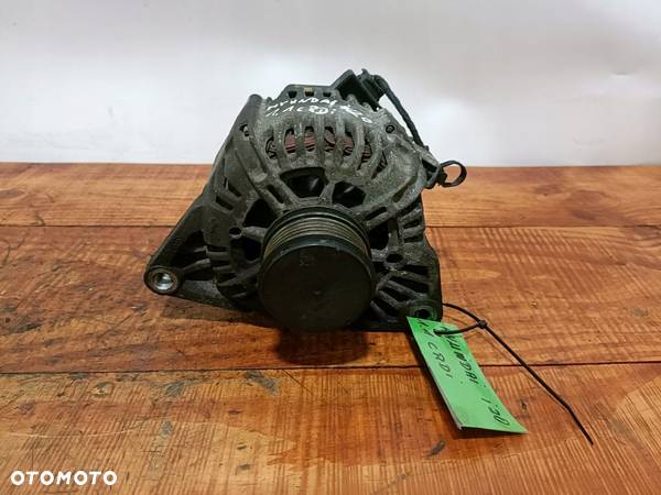 HYUNDAI i20 I 08-12 1,1 CRDI ALTERNATOR VALEO 37300-2A401 - 1