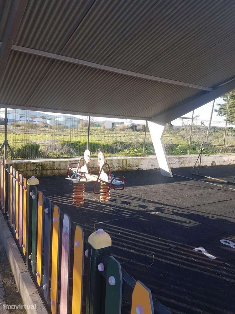 Restaurante com terreno em Elvas-21