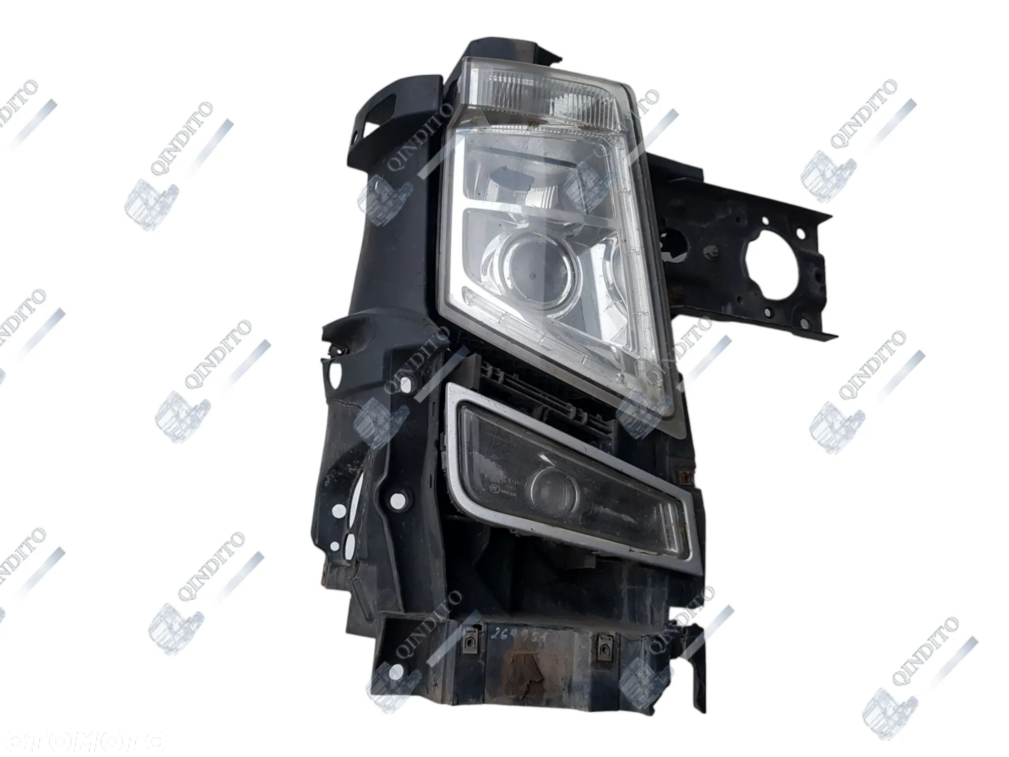 REFLEKTOR LAMPA PRAWA VOLVO FH12 FH13 2015R 82304585 - 1