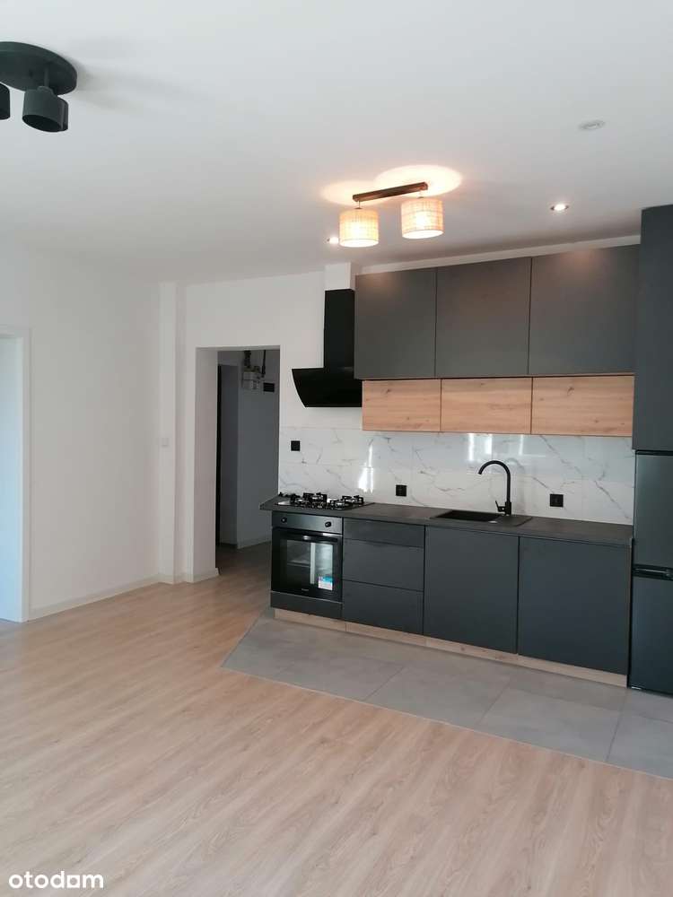 Trzy pokoje na Makowej