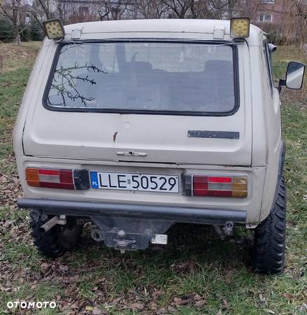 Lada Niva - 4