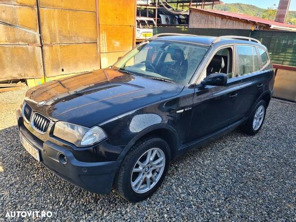 Dezmembrez BMW X3 E83 2.0 Diesel - 4