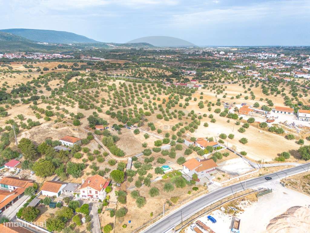 Terreno com potencial construtivo em Alcanena-5