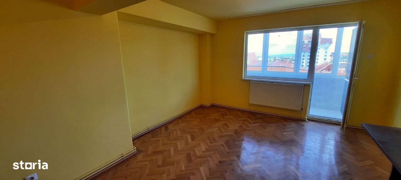 De vanzare apartament 4 camere, Targu-Mures, Ultracentral