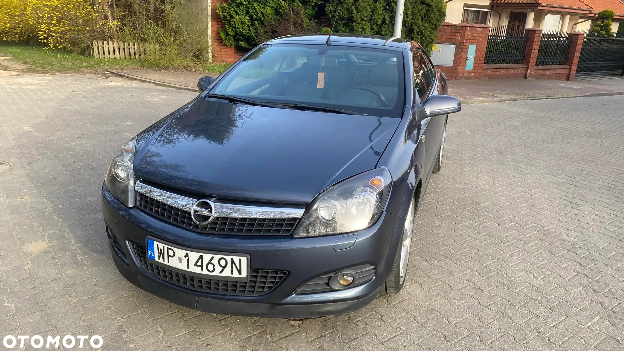 Opel Astra TwinTop 1.9 CDTI Cosmo - 8