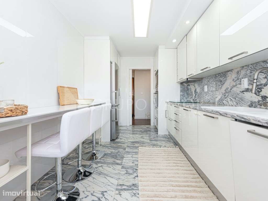 Apartamento T2 Remodelado | Cavaleira | Algueirão-Mem Martins-13