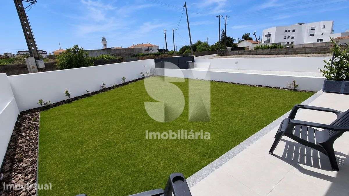 T2 com Jardim, Terraço e Garagem | Marinha Grande-20
